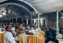 Misa Perdana Pastor Belly, Bupati Ajak Warga Ngilngof Perkuat Persatuan