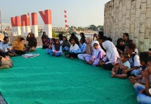 Mendongeng Tingkatkan Kosakata dan Kreativitas Anak