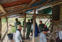 Koramil 1503-03/Dobo Imbau Warga Cegah Kebakaran Hutan saat Berkebun