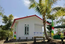Bupati Thaher Ingatkan Warga Rawat Rumah Bantuan agar Tetap Layak Huni