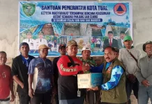 Warga Kaimear Terima 2.928 Karton Air Bantuan