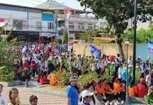 Bupati Malra Ajak Masyarakat Jaga Kebugaran lewat Olahraga