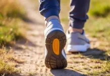 Pentingnya Menggunakan Alas Kaki