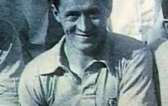 Mengenal Pencetak gol  perdana pildun 1930