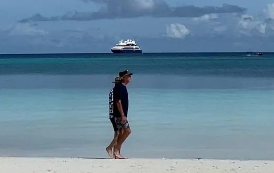 Pantai Ngurbloat, Keindahan Alam Maluku Tenggara yang Membuat Wisatawan Terpukau