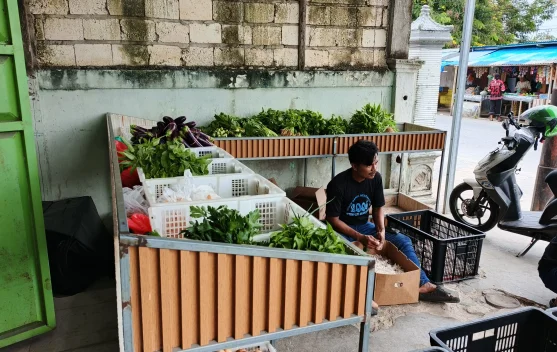 Harga Sejumlah Bahan Pokok di Pasar Mangon Kota Tual Mengalami Kenaikan