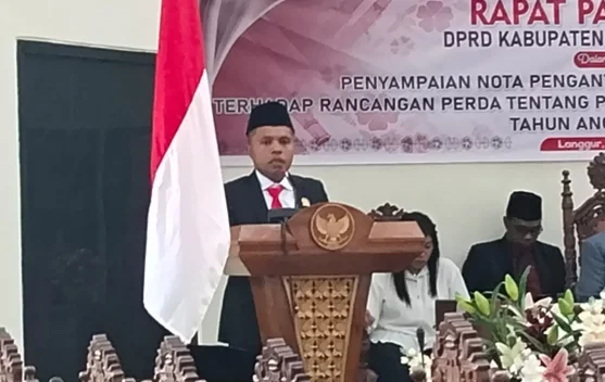 Target Pajak Daerah Tak Tercapai, Jadi Catatan Fraksi Malra Maju