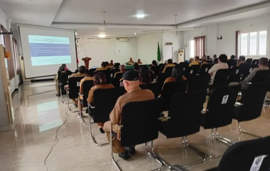 Panitia Matangkan Kebijakan Musyawarah Adat Aru sebelum Turun Desa