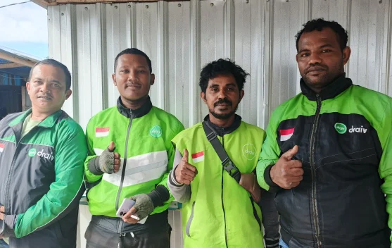 Pengemudi Ojol Apresiasi Kehadiran Polisi Mengatur Lalu Lintas
