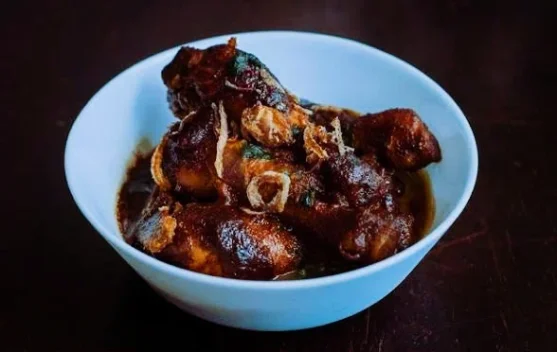 Ayam Kua Kecap,Pilihan makan siang  murah