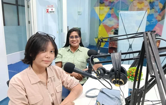 English Corner Pro 2 RRI Langgur Bahas Antusiasme Belajar Bahasa Inggris