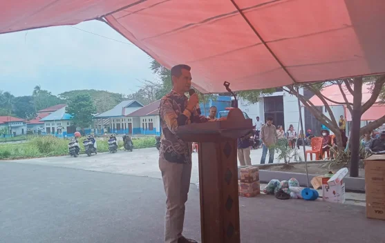 Wabup Buka Penyaluran Bantuan Atensi Sosial untuk 258 Warga Aru