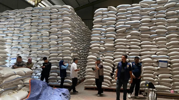 Menjelang Ramadan, Tim Satgas Bojonegoro Sidak Pasar