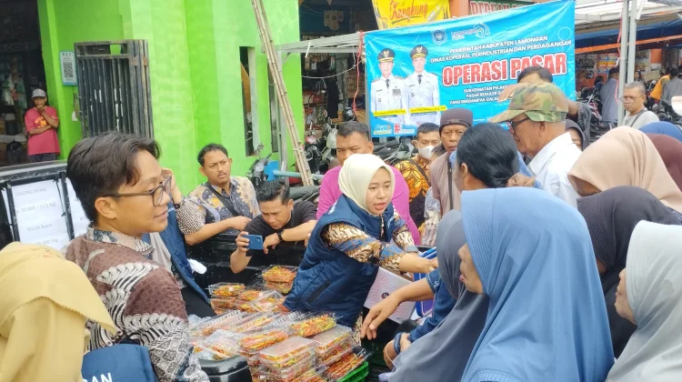 Tekan Harga Sembako, Diskoperindag Lamongan Gelar Operasi Pasar Murah
