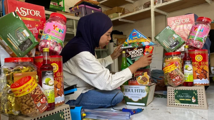 Owner Hampers Hari Raya di Tuban Mulai Banjir Orderan