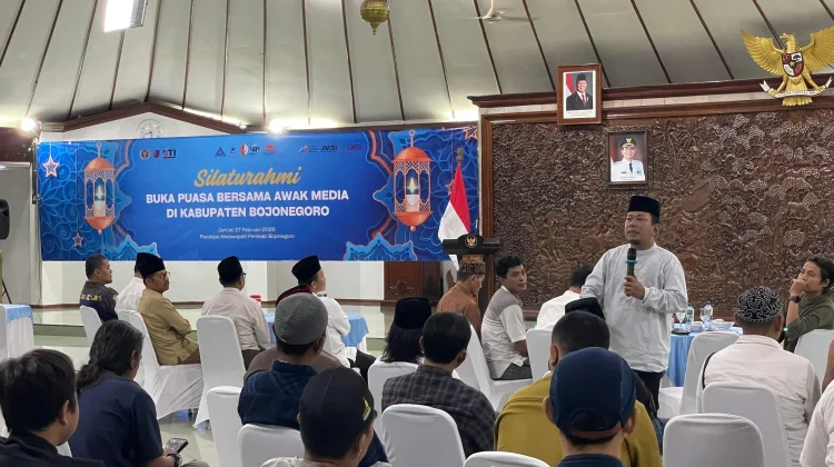Bupati Bojonegoro Ajak Pers Dukung Pembangunan Melalui Pemberitaan Profesional