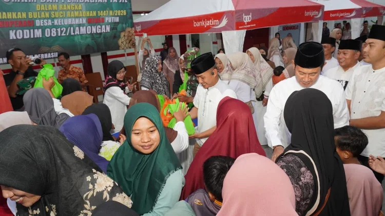 Kodim 0812 Lamongan Gelar Bazar Ramadan, Perkuat Ekonomi Warga