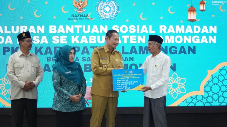 TP PKK dan BAZNAS Lamongan Salurkan Bansos Ramadan untuk Kesejahteraan Anak
