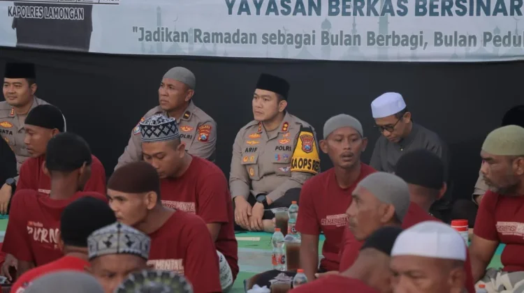 Berbagi Kebersamaan, Kapolres Lamongan Bukber di Yayasan Polisi Purnomo