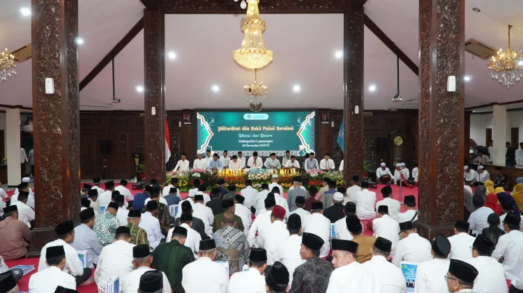 Silaturahmi Ulama dan Umaro, Bupati Lamogan Perkuat Kolaborasi