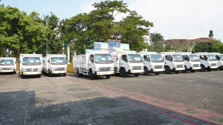 Dukung Distribusi KDMP Lamongan Terima 50 Armada Truk