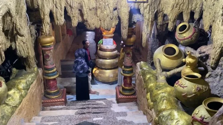 Keunikan Masjid Bawah Tanah di Tuban Jadi Magnet Wisata Religi