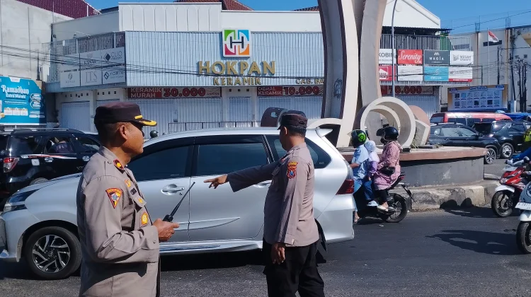 Mudik Lokal Dominasi Arus Lalu Lintas H+2 Lebaran di Simpang Tugu Wingko Babat