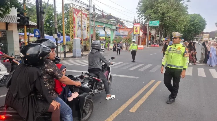 Arus Balik Lebaran di Jalur Pantura Tuban Terpantau Lancar Terkendali