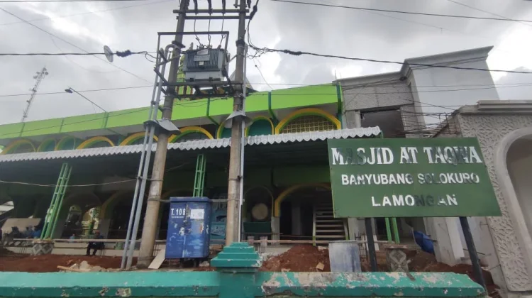 Takmir Masjid Solokuro Protes Biaya Pemindahan Trafo