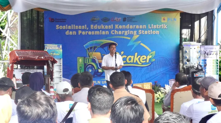 Dukung Penggunaan Becak Listrik, PLN Bojonegoro Resmikan Stasiun Pengisian Daya
