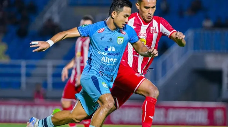 Persela Lamongan Bungkam Tuan Rumah Deltras 1-2