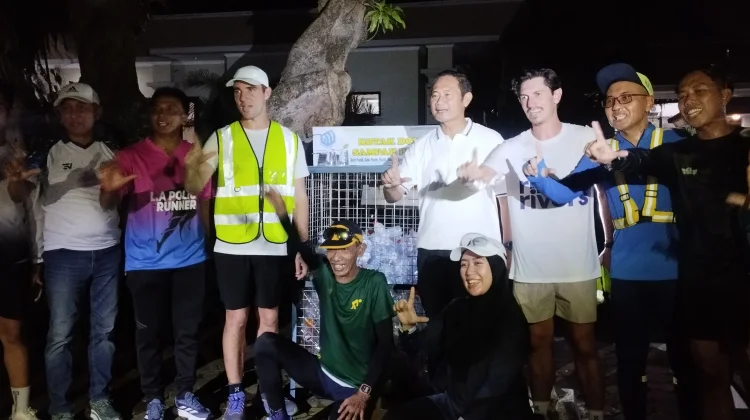 Tiga Bersaudara Sungai Watch Kampanyekan “River Run”, Singgah di Lamongan