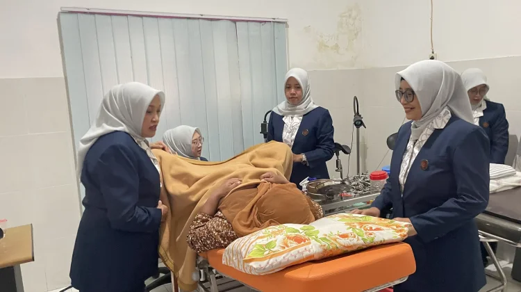 Momen Hari Kartini, YKI Lamongan Gencarkan Skrining Dini, Tekan Risiko Kanker