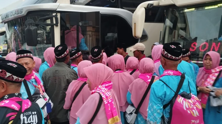 KBIH Darul Fiqhi Berangkatkan 267 Jemaah Haji, Pesan Jaga Kesehatan