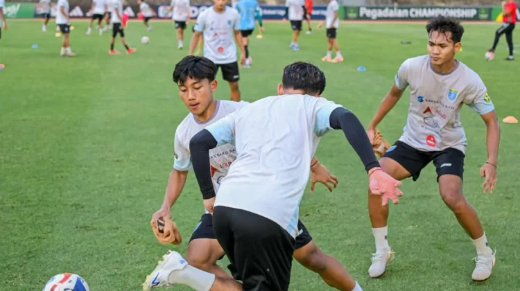 Persela Lamongan Buru 3 Poin di Laga Penutup saat Lawan Kendal Tornado