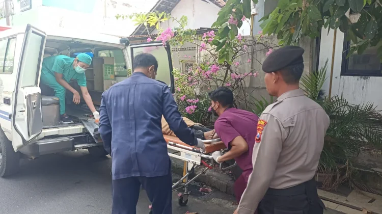 Pengunjung Kafe di Lamongan Meninggal Mendadak, Polisi Lakukan Penyelidikan
