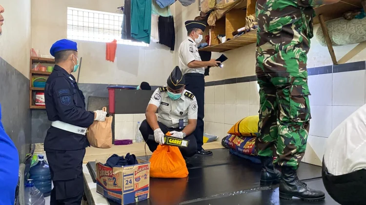 Lapas Tuban Lakukan Tes Urine hingga Razia Barang Terlarang Narapidana