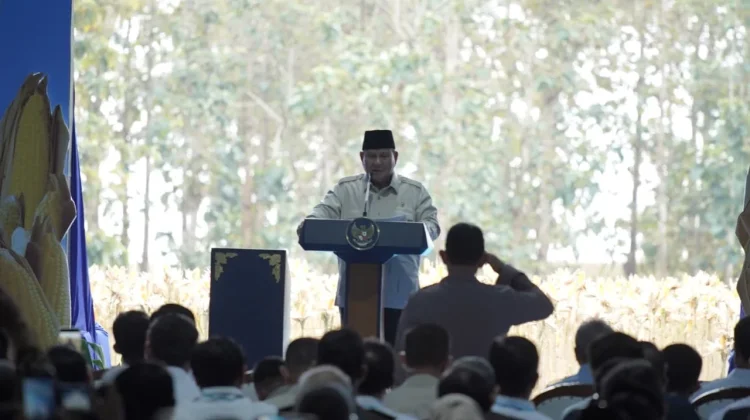 Presiden Prabowo Tinjau SPPG Polri di Tuban