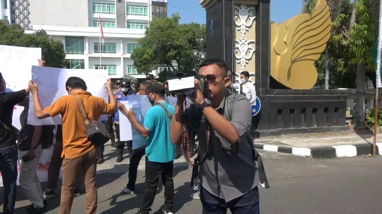 Wartawan Foto Anjar Dwi Pradipta Berpulang, Dunia Pers Lamongan Berduka