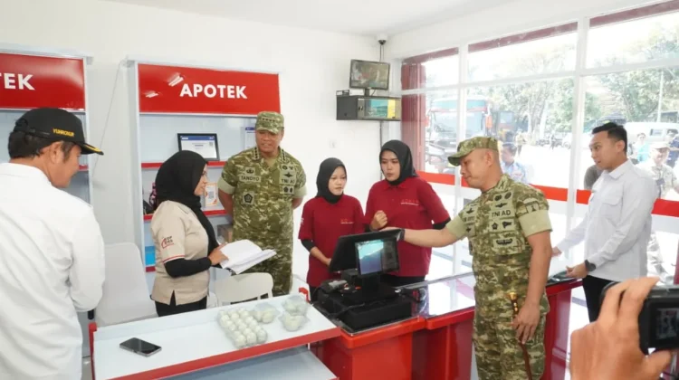 Wakil Panglima TNI Tinjau 3 KDMP Lamongan Jadi Percontohan, Sinergi Bersama