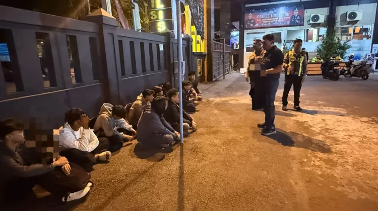 Polres Lamongan Amankan Massa Penggembira Perguruan Silat, 12 Motor Ditilang