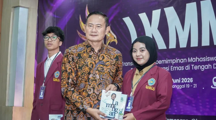 Bupati Lamongan Ajak Mahasiswa Siapkan Jiwa Pemimpin Hadapi Era Global