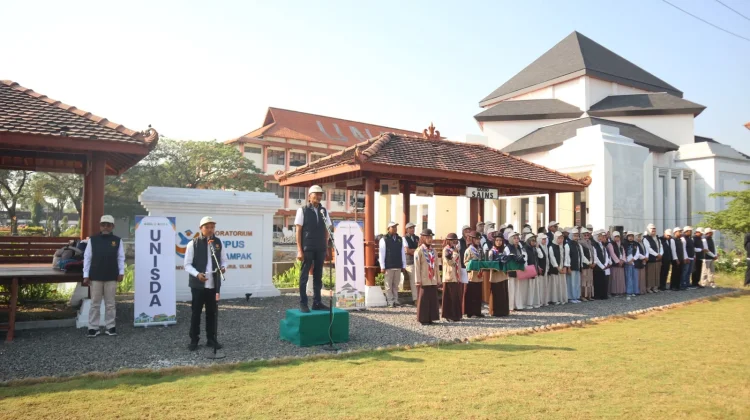 Unisda Lepas Ratusan Mahasiswa KKN Pengabdian Nasional dan Internasional