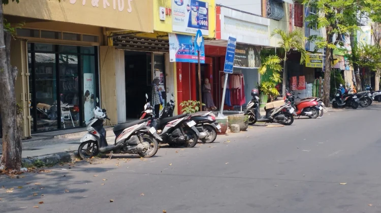Dishub Lamongan Siap Terapkan Pembayaran Parkir Nontunai via QRIS di Bulan Ini