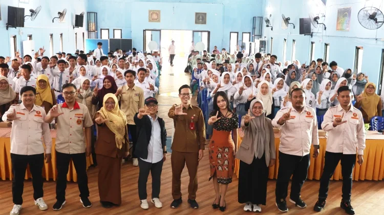 Generasi Muda Bojonegoro Diminta Berpikir Kritis di Era Gempuran AI