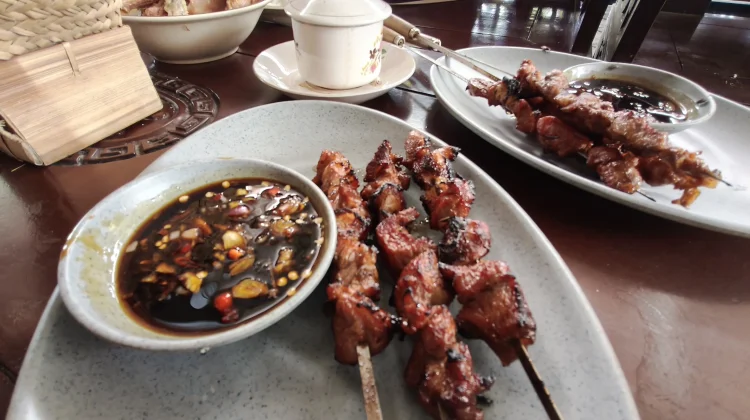 Sate Klatak Literasi, Sensasi Khas Jogja yang Jadi Buruan Kuliner Lamongan Selatan