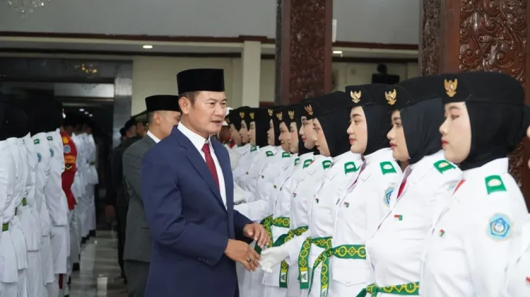76 Paskibraka Lamongan Dikukuhkan, Siap Kibarkan Merah Putih