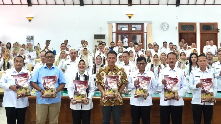 Perkuat Kemandirian Petani Melalui Peluncuran ASN Bojonegoro Peduli Pangan