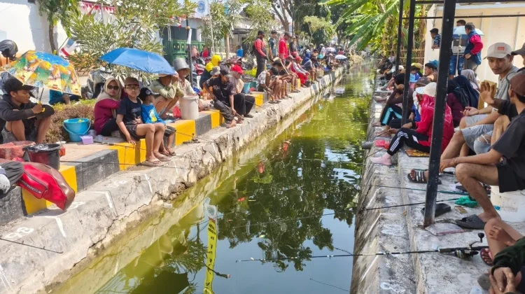 Lomba Mancing Ikan Manfaatkan Budidaya Pemdes Glagah Semarakkan HUT ke-81 RI
