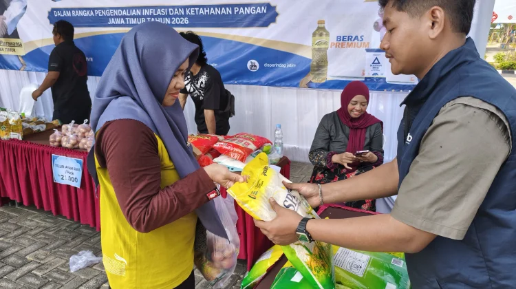 Pasar Murah Lamongan Jaga Stabilitas Harga Kebutuhan Pokok Masyarakat